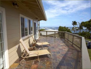 Balcony with sun loungers